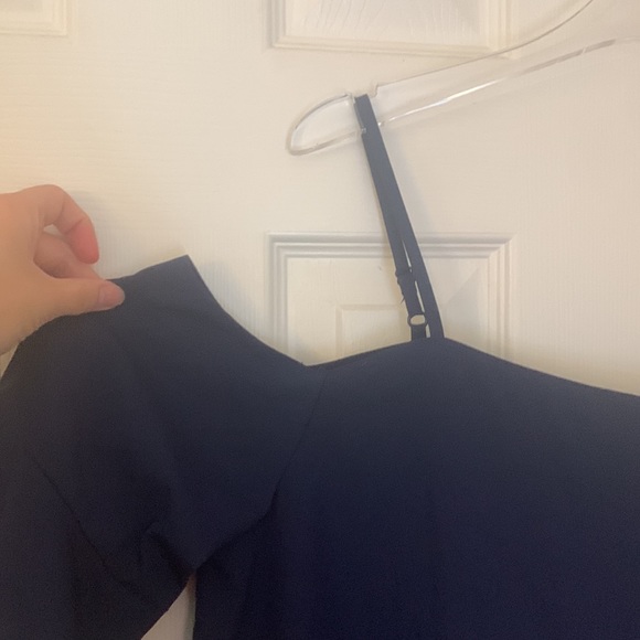 Open shoulder blouse - Picture 3 of 5